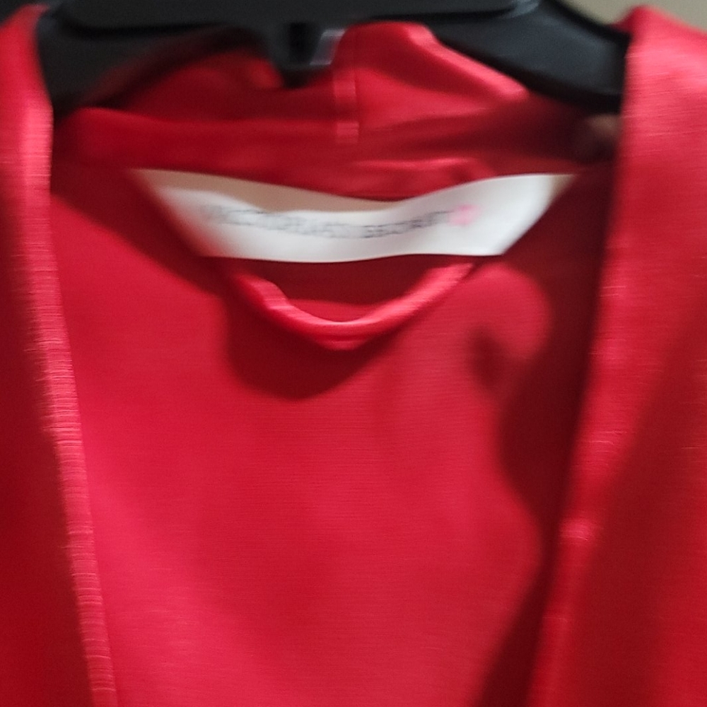 Victoria Secret Red Robe - Picture 2 of 3
